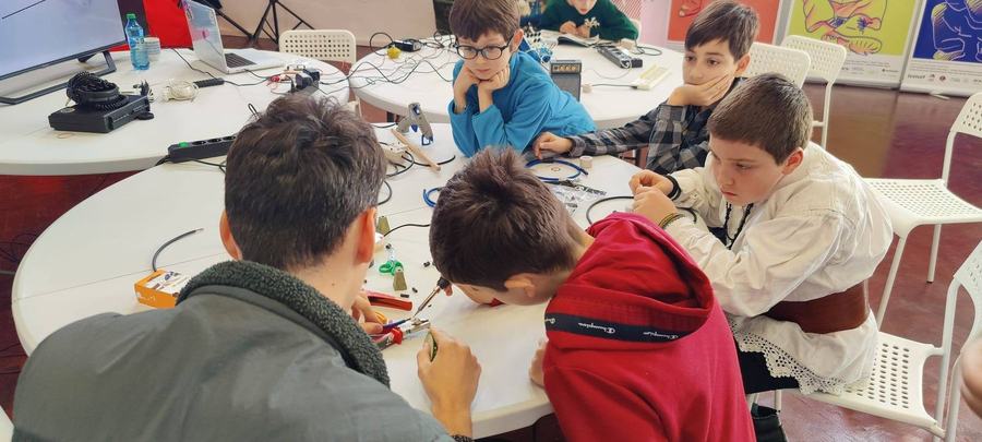 Start Pentru Tineri — 3